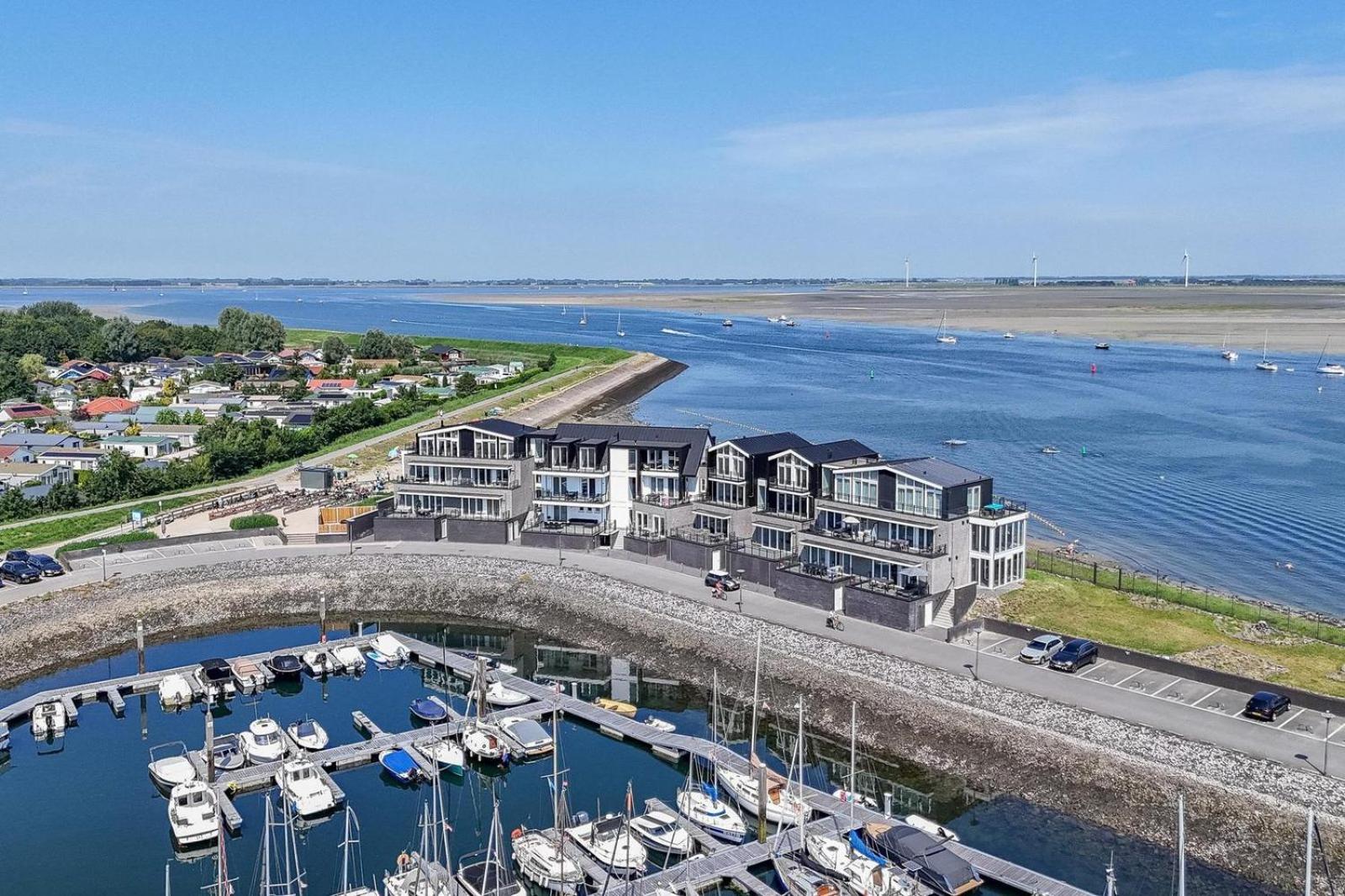 Appartement Vista Maris 'laguna House' - Havenweg 8-32 | Sint-annaland
